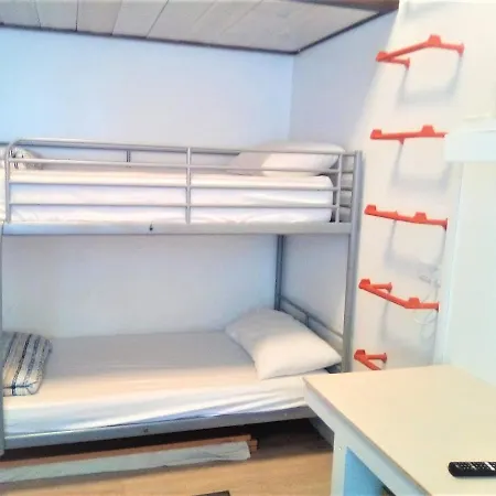 En El Casco Historico De Cruz *